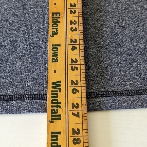 Michigan Wolverines Short Sleeve T-Shirt Men's Medium Polyester - Picture 7 of 7